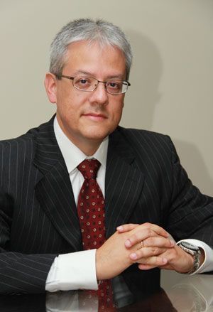 Carlos Estrada de Polycom Perú
