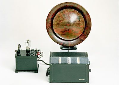 Philips-radio-type-250-1927-itusers