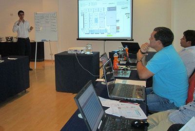 Axis-Academy-Peru-itusers